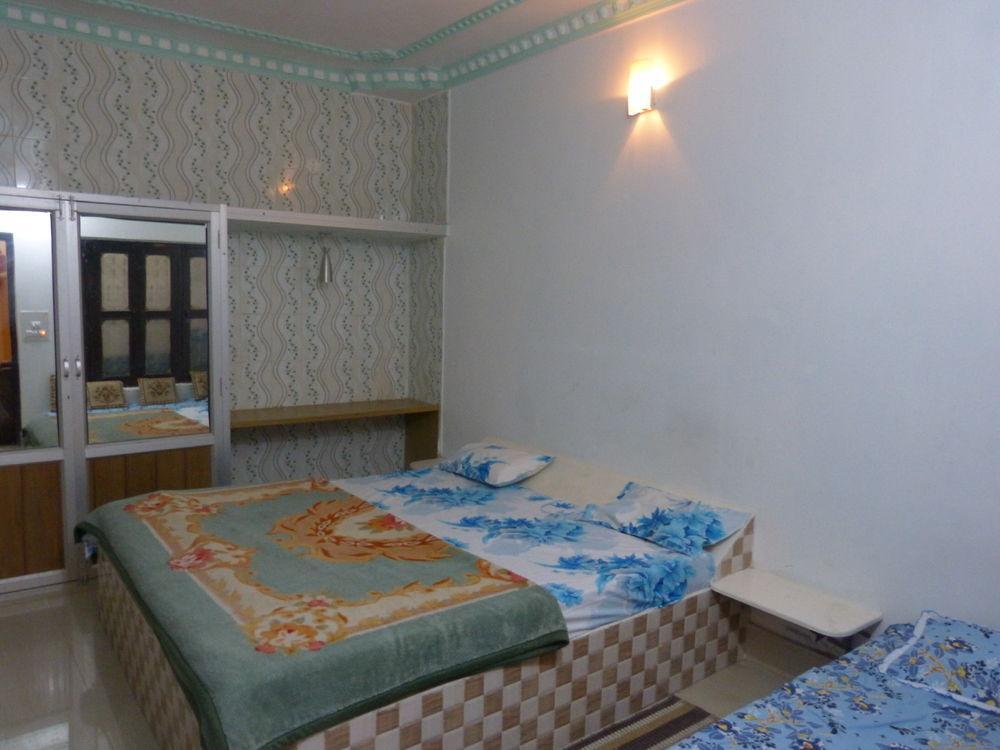 Shiv Shakti Hostel Rishikesh Ngoại thất bức ảnh